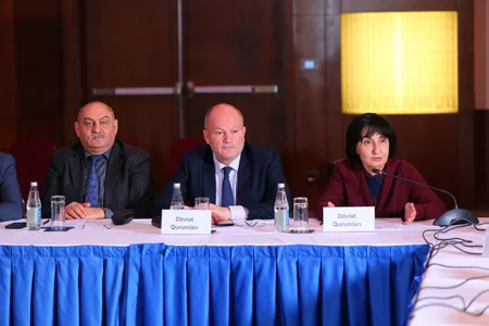 “2023-cü il qrant müsabiqəsi” mövzularının müəyyənləşdirilməsinə həsr olunan ictimai müzakirə keçirilib