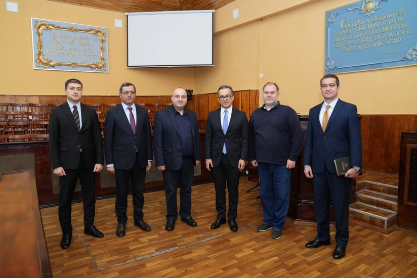 Ramin Məmmədov Bakıdakı xristian dini icmalarını ziyarət edib