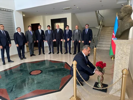 Pakistanda Heydər Əliyevin xatirəsi yad edilib