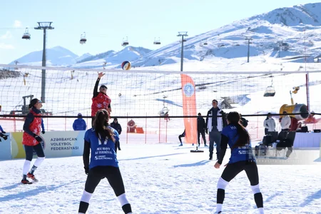 Qar voleybolu üzrə Azərbaycan çempionatının mükafatçıları bəlli olub