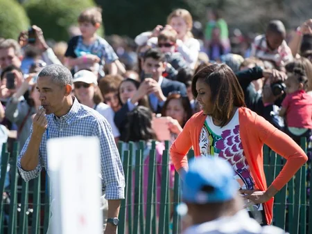 Obamas kick off Easter Egg Roll