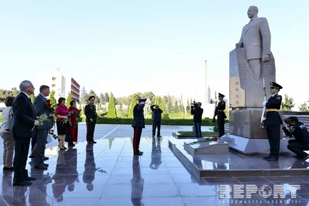 Bakıda “İnsan və vətəndaş hüquq azadlıqlarının konstitusiya təminatının aktual problemləri” mövzusunda tədbir keçirilib