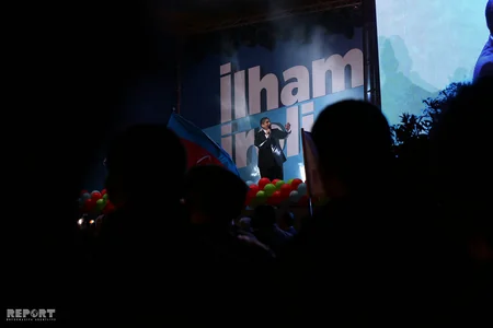 YAP Bakının mərkəzində qələbə mitinq-konserti keçirib - FOTO