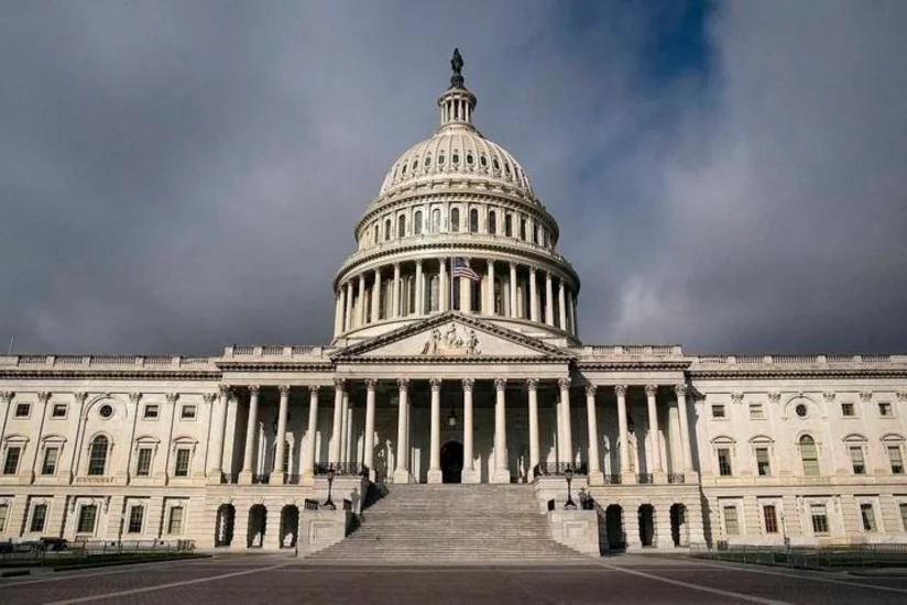 Trump-backed spending deal fails in House, shutdown approaches