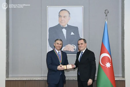 Jeyhun Bayramov receives outgoing ambassador of Palestine to Azerbaijan