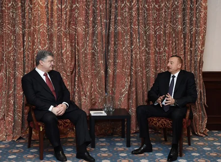 President Ilham Aliyev met with Ukrainian President Petro Poroshenko in Brussels