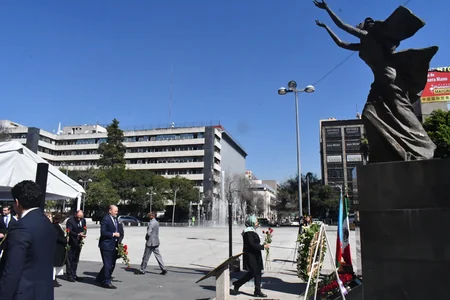 Meksikada Xocalı soyqırımı abidəsinin önündə anım tədbiri keçirilib