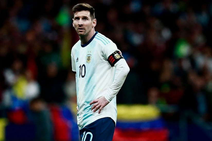 Argentina məhkəməsi Messiyə üzr istəməyi tövsiyə edib