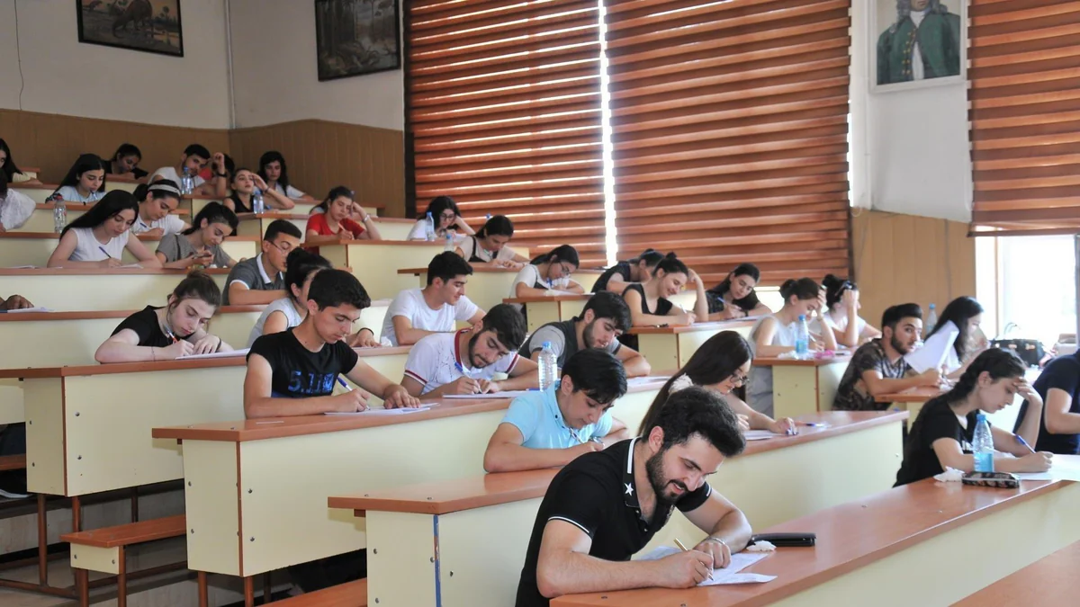 Tələbələrin köçürülməsi üçün sənəd qəbulunun müddəti uzadılıb