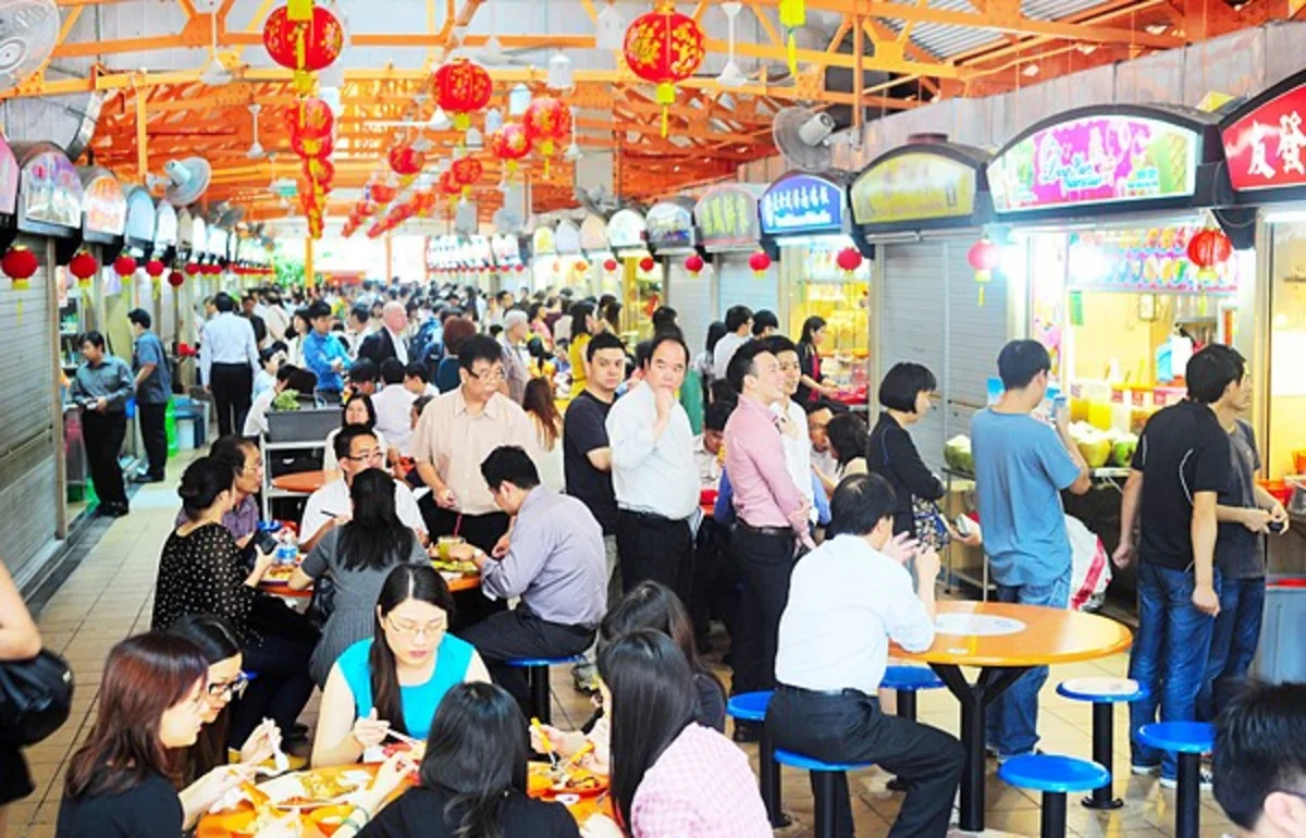 ​Çin restoranı arıq qadınlara pulsuz yemək təklif edir