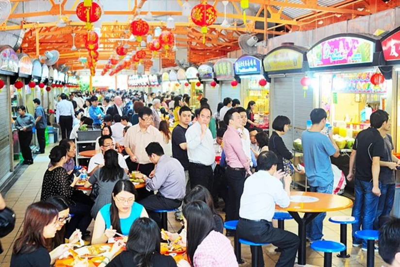 ​Çin restoranı arıq qadınlara pulsuz yemək təklif edir