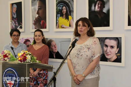 Tbilisidə Gürcüstanın dini müxtəlifliyini əks etdirən “Qadın hekayələri” adlı fotosərgi olub