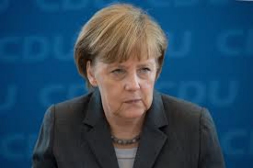 Angela Merkel miqrant böhranının həllində Türkiyənin rolunu qeyd edib
