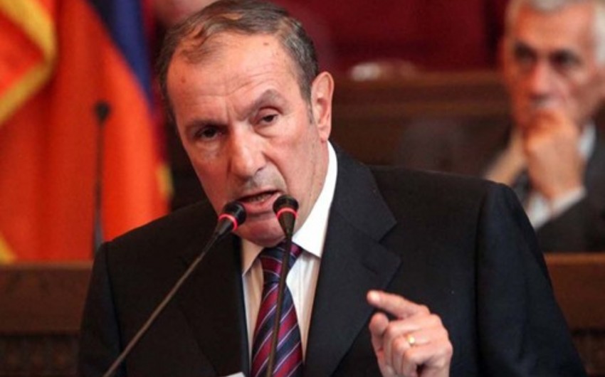Levon Ter-Petrosyan və partiyası parlament seçkilərini boykot edib