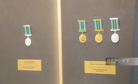 Dövlət Bayrağı Meydanındakı yenilənmiş Bayraq Muzeyi təqdim edilib