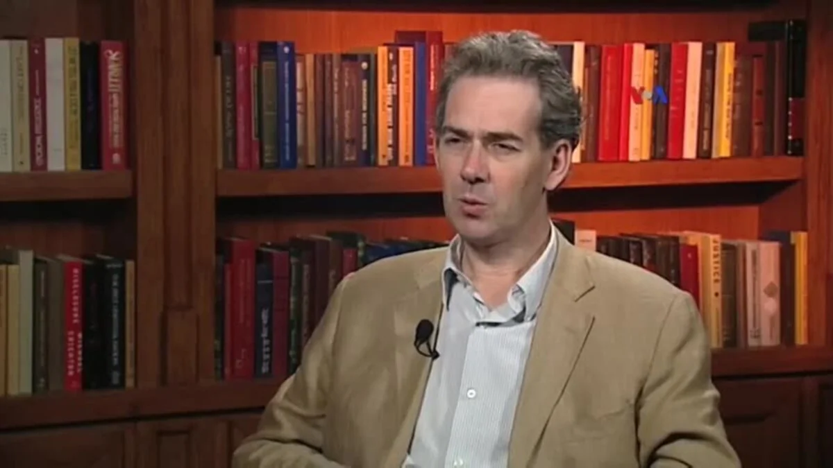 Tomas de Vaal: “Ermənistan gələcəyi barədə düşünməlidir”