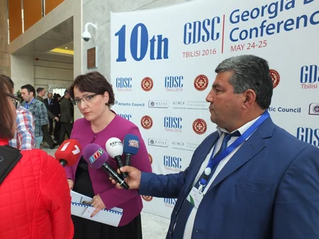 Azərbaycan səfirliyinin nümayəndələri Tbilisidə “Gürcüstanın təhlükəsizliyi və müdafiəsi” mövzusunda X beynəlxalq konfransa qatılıb