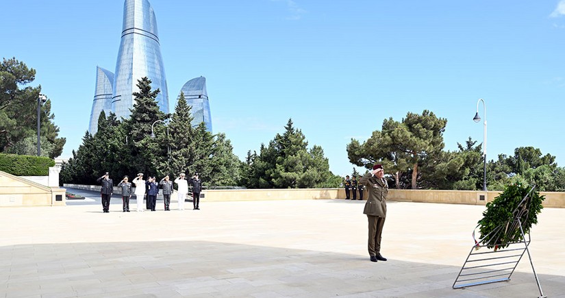 Azərbaycan Ordusunun Baş Qərargah rəisi İtaliya nümayəndə heyətini qəbul edib