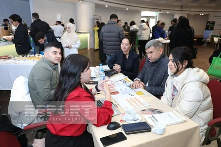 Malayziya Təhsil Nazirliyinin təşkilatçılığı ilə Bakıda sərgi açılıb