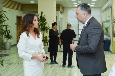 Birinci vitse-prezident Mehriban Əliyeva Talassemiya Mərkəzində olub
