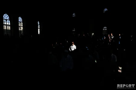 Azərbaycanın bütün məscidlərində Qurban bayramı namazı qılınıb - FOTOREPORTAJ