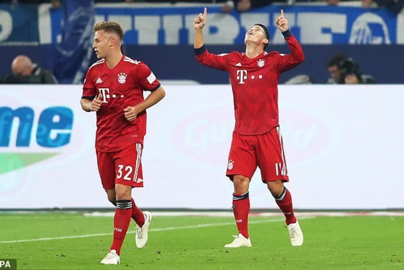 Бавария нанесла Шальке четвертое поражение подряд в чемпионате Германии по футболу