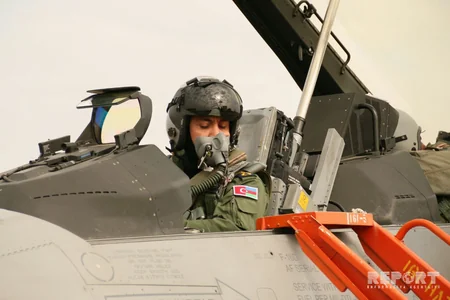 В Азербайджане успешно продолжаются совместные летно-тактические учения TurAz Qartalı - 2017 - ФОТО