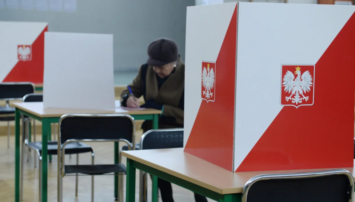 За пять часов на выборах президента Польши проголосовали 17,4% избирателей