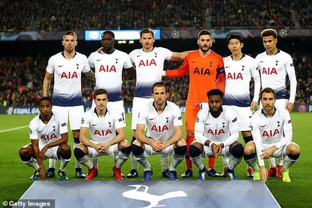 Стали известны 15 участников 1/8 финала Лиги чемпионов