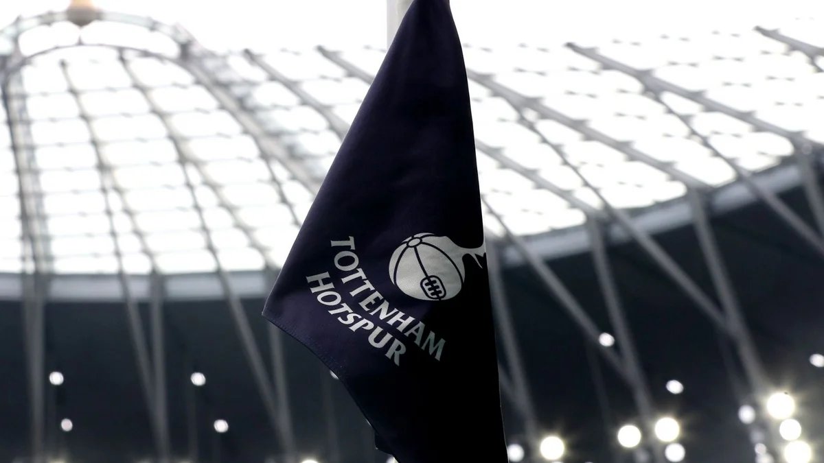 Tottenhemin iki futbolçusu koronavirusa yoluxub