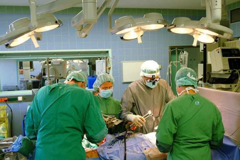 Azərbaycanda qaraciyər transplantasiyası əməliyyatından sonra 2 xəstə ölüb