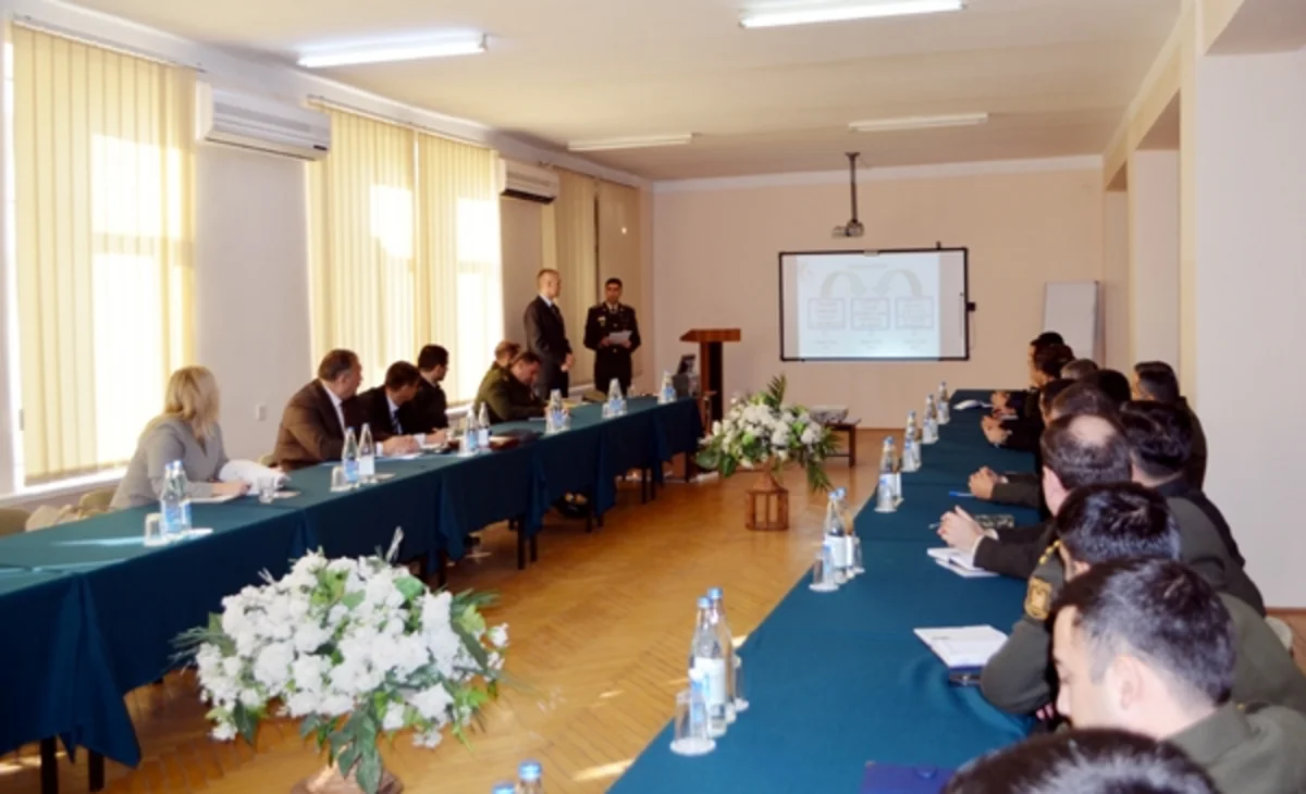 Silahlı Qüvvələrin Təlim və Tədris Mərkəzində seminar keçirilib