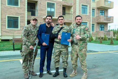 Bakıda yeni yaşayış kompleksindən 200 mənzil şəhid ailələri və müharibə əlillərinə təqdim edilib