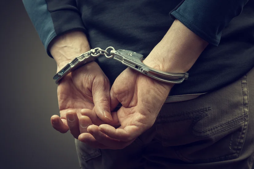 Şəmkirdə polislərə maneçilik törədən şəxs həbs edilib