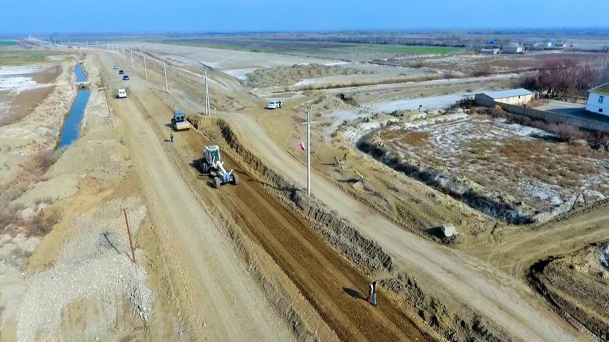 Azərbaycanın 5 rayonunda kənd yolları yenidən qurulur