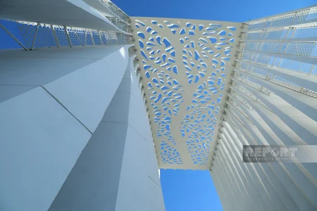 Azərbaycan xalqı Zəfər parkını ziyarət edir - FOTOREPORTAJ