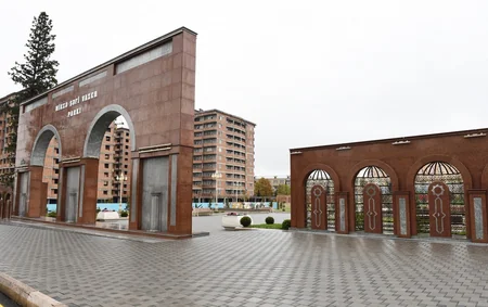 Президент Ильхам Алиев принял участие в открытии в Гяндже музея Мирзы Шафи Вазеха