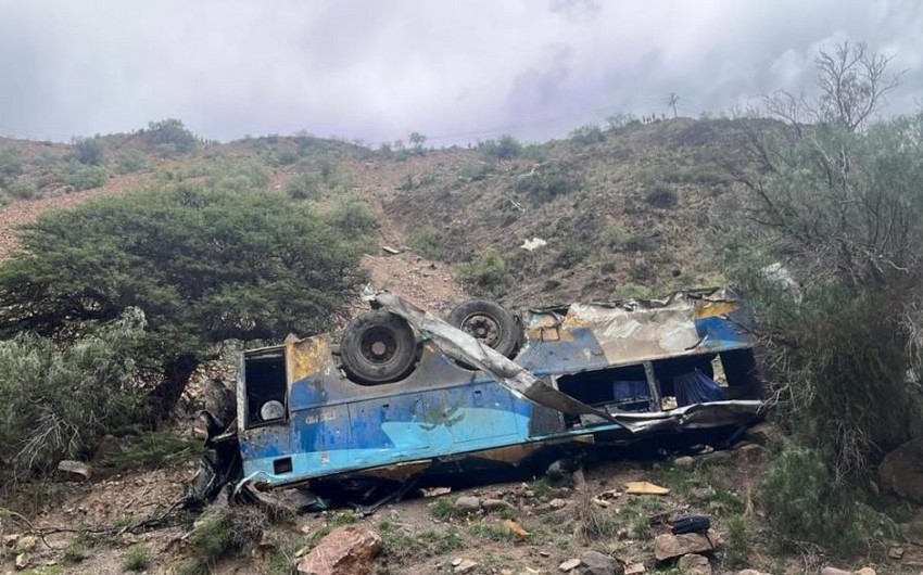 Boliviyada avtobus qəzası nəticəsində azı 31 nəfər ölüb