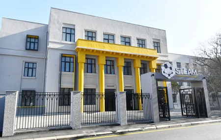 İlham Əliyev və Mehriban Əliyeva Bakıda “STEAM İnnovasiya Mərkəzi”nin açılışında iştirak ediblər
