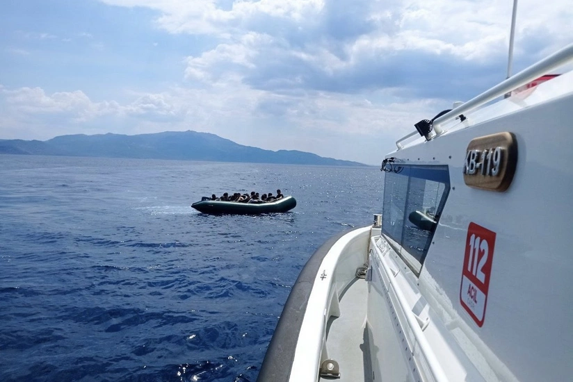 At least four migrants drown off Turkish coast