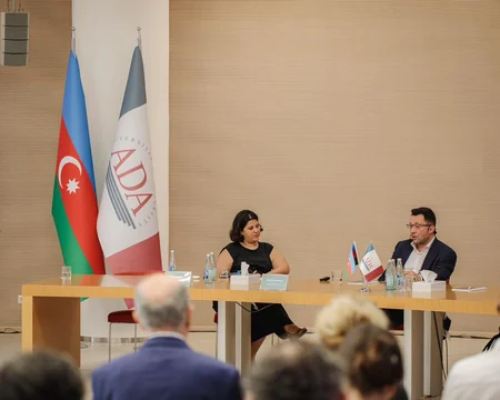 Tanınmış memar Aleksey Ginzburqun Bakıda mühazirəsi təşkil olunub