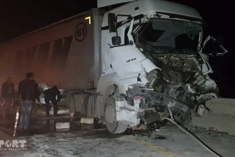 Гражданин Турции совершил аварию в Уджарах, TIR врезался в Камаз