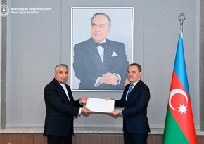 Azerbaijan’s Foreign Minister receives copies of credentials from new Iranian Ambassador