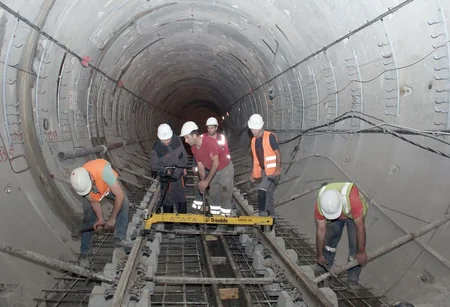 Metronun “Bənövşəyi xətt”inin 3-cü stansiyasında tikinti işləri davam edir