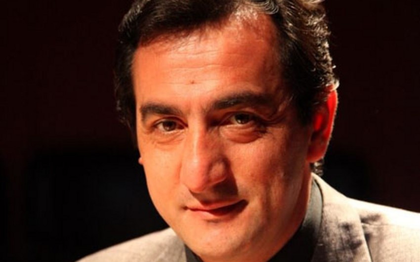 Yuğ Dövlət Teatrının direktoru Kiyevə gedib