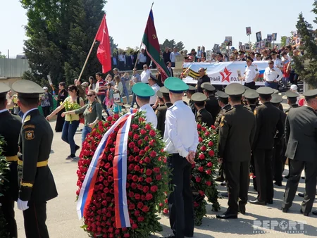 MDB ölkələrinin səfirləri Bakıda Qələbə Gününə həsr olunmuş tədbirlərdə iştirak ediblər - FOTO