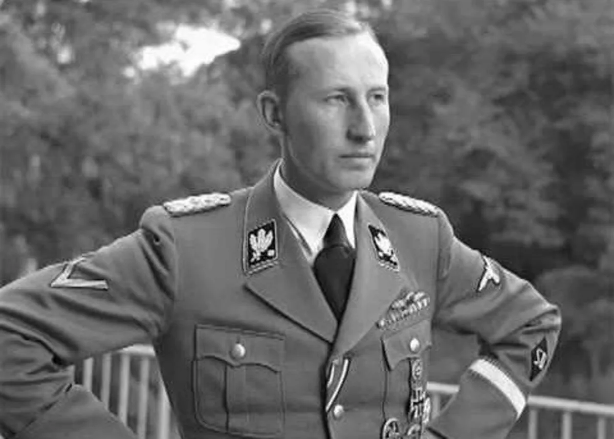 Berlində Hitlerin sadiq generalının gizli qəbri qazılıb