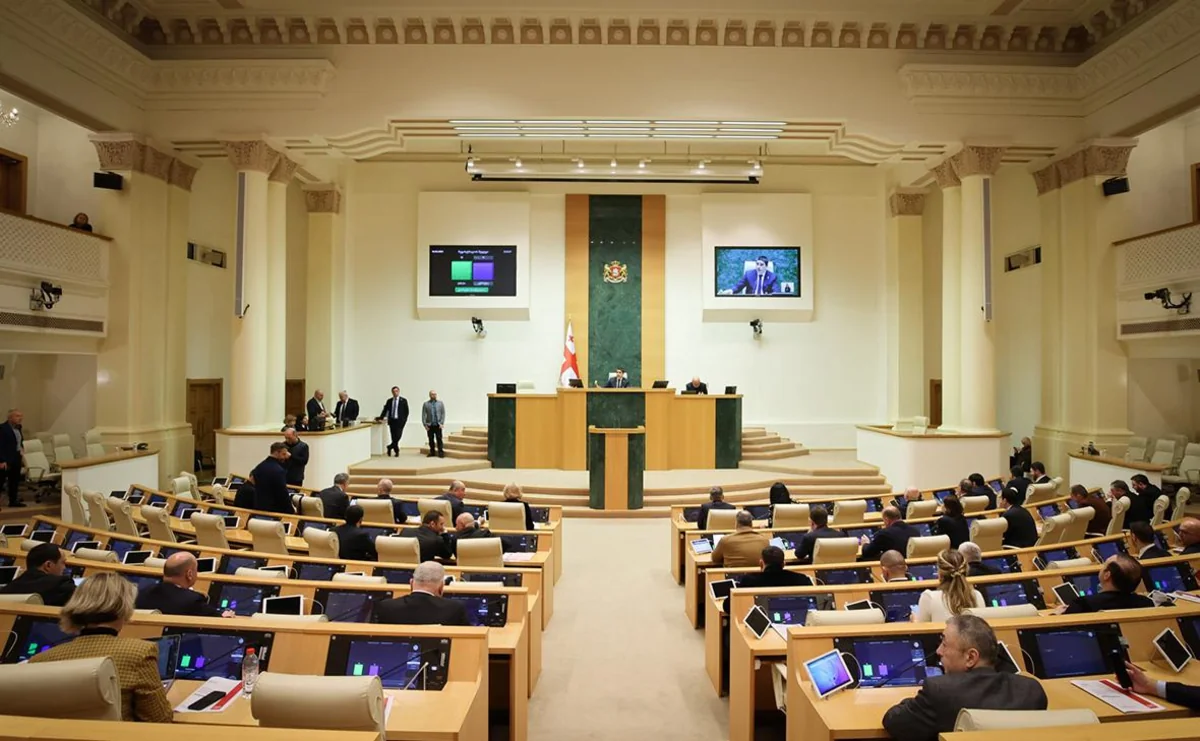 Gürcüstan parlamenti “Xarici agentlər haqqında qanunu təsdiqləyib