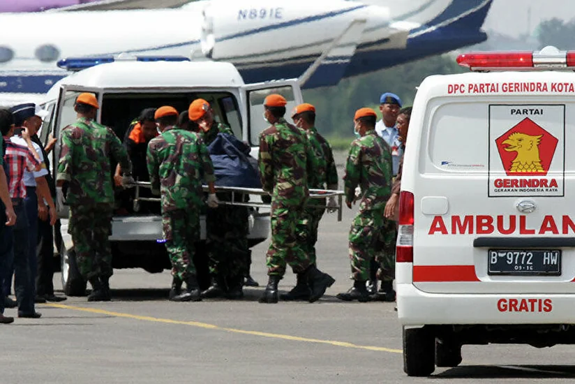 Президент Индонезии выразил соболезнования в связи с крушением самолета