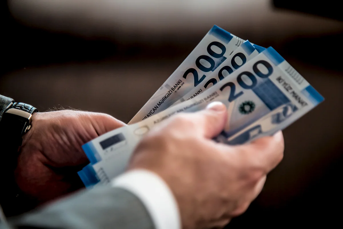 Effective exchange rates of Azerbaijani manat go up